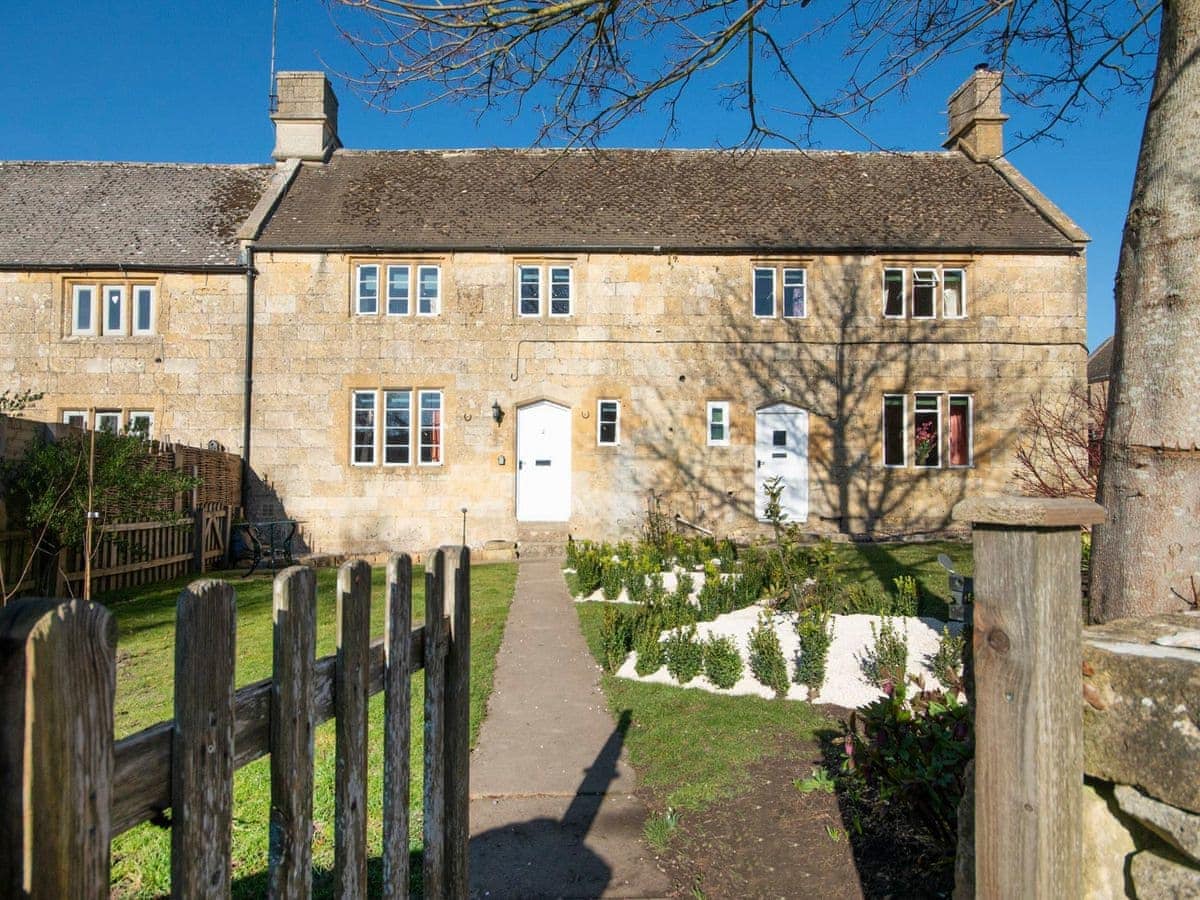 Tiesel Cottage In The Cotswolds - Garden