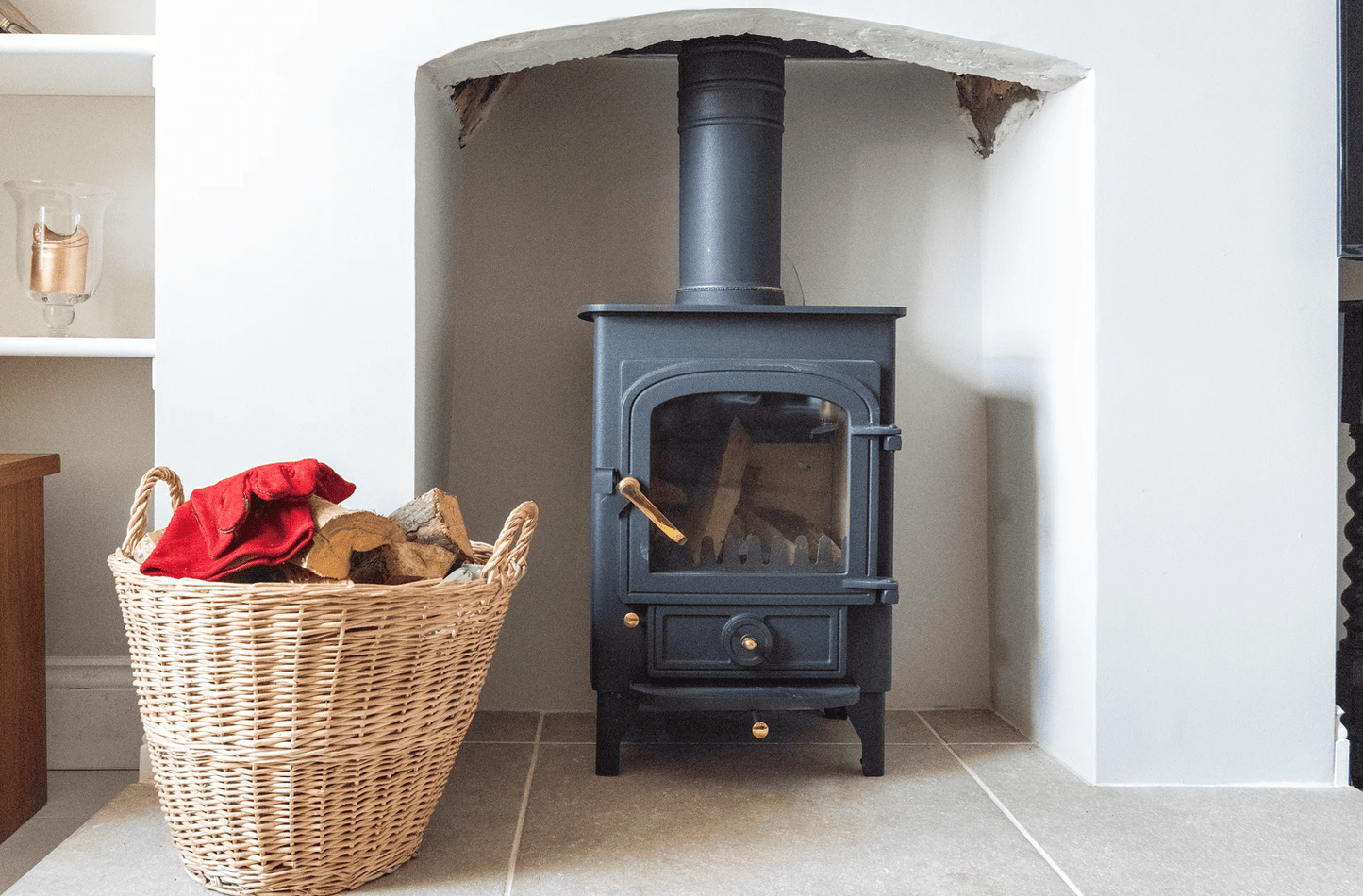 Red Kite Cottage In Easton on the Hill fireplace